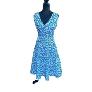 Amanda Lane 100%‎ cotton floral v neck and v back fit and flare dress size 8.